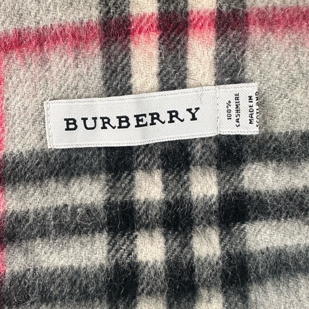 Burberry Gray and Red Cashmere Scarf